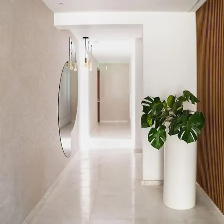 Mackenzie Story 2 Bdr Luxe Flat Larnaca