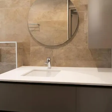 Mackenzie Story 2 Bdr Luxe Flat Apartment Larnaka